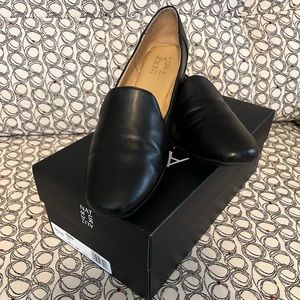 Naturalized Kerri Ladies Loafer - black, size 8.5
